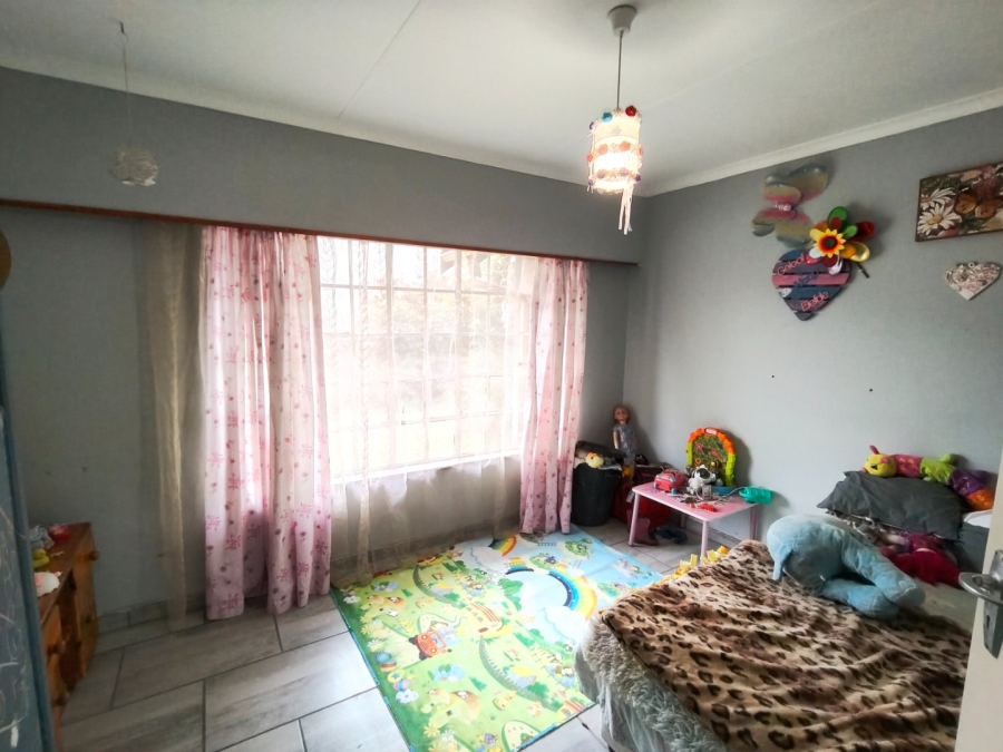 3 Bedroom Property for Sale in Vaalpark Free State
